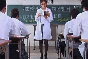 水多多乱视频